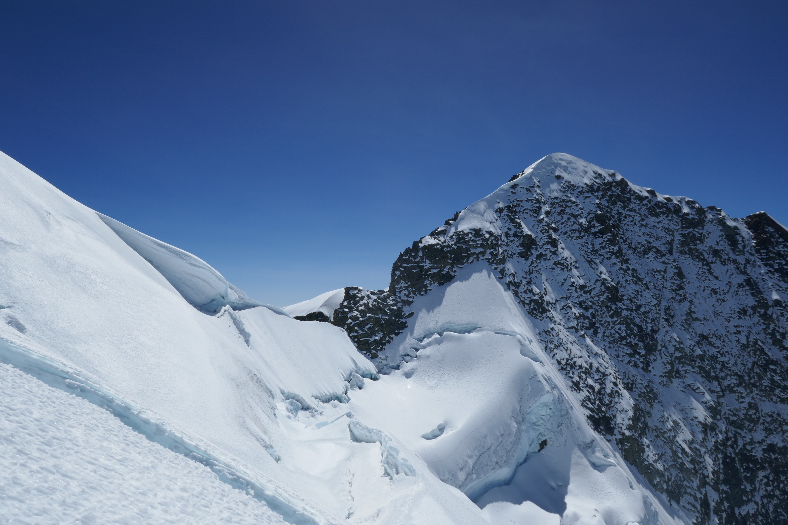 Pico Bolívar 5775m